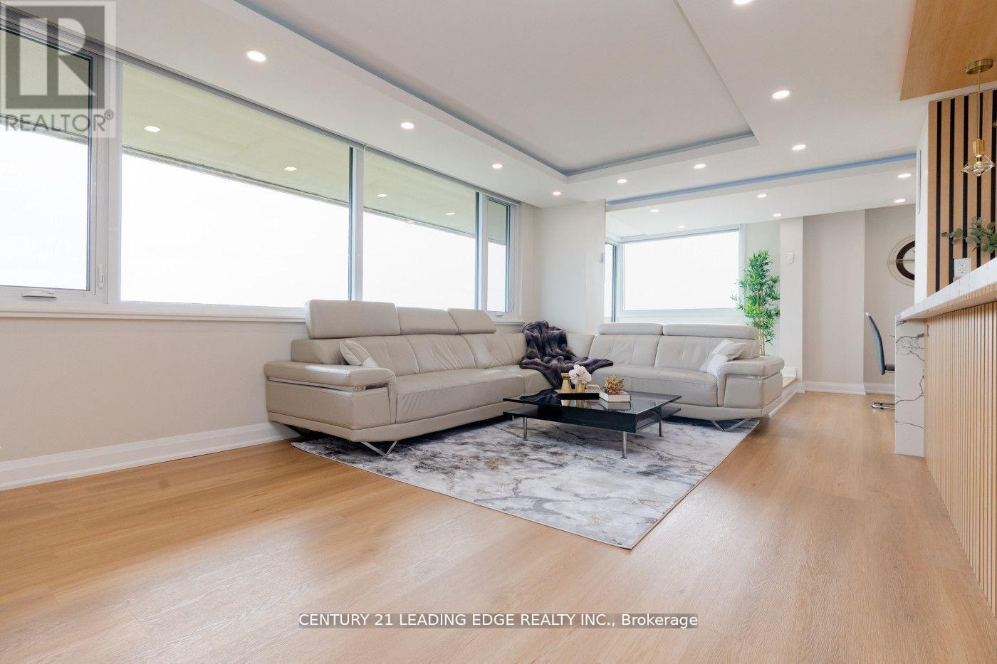 #2403 75 WYNFORD HEIGHTS CRESCENT - 6