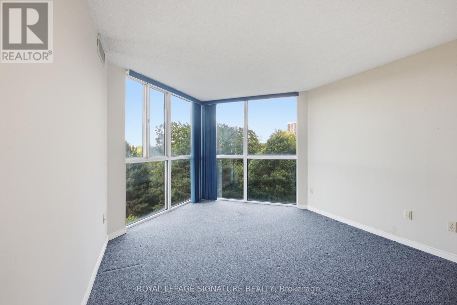 #301 7 CONCORDE PLACE - 14