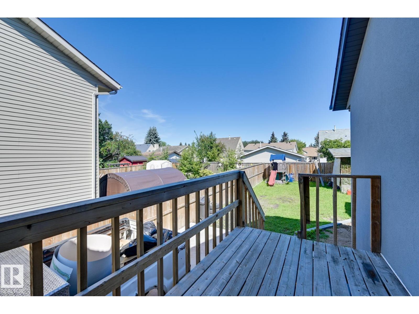4628 37 AV NW - 36