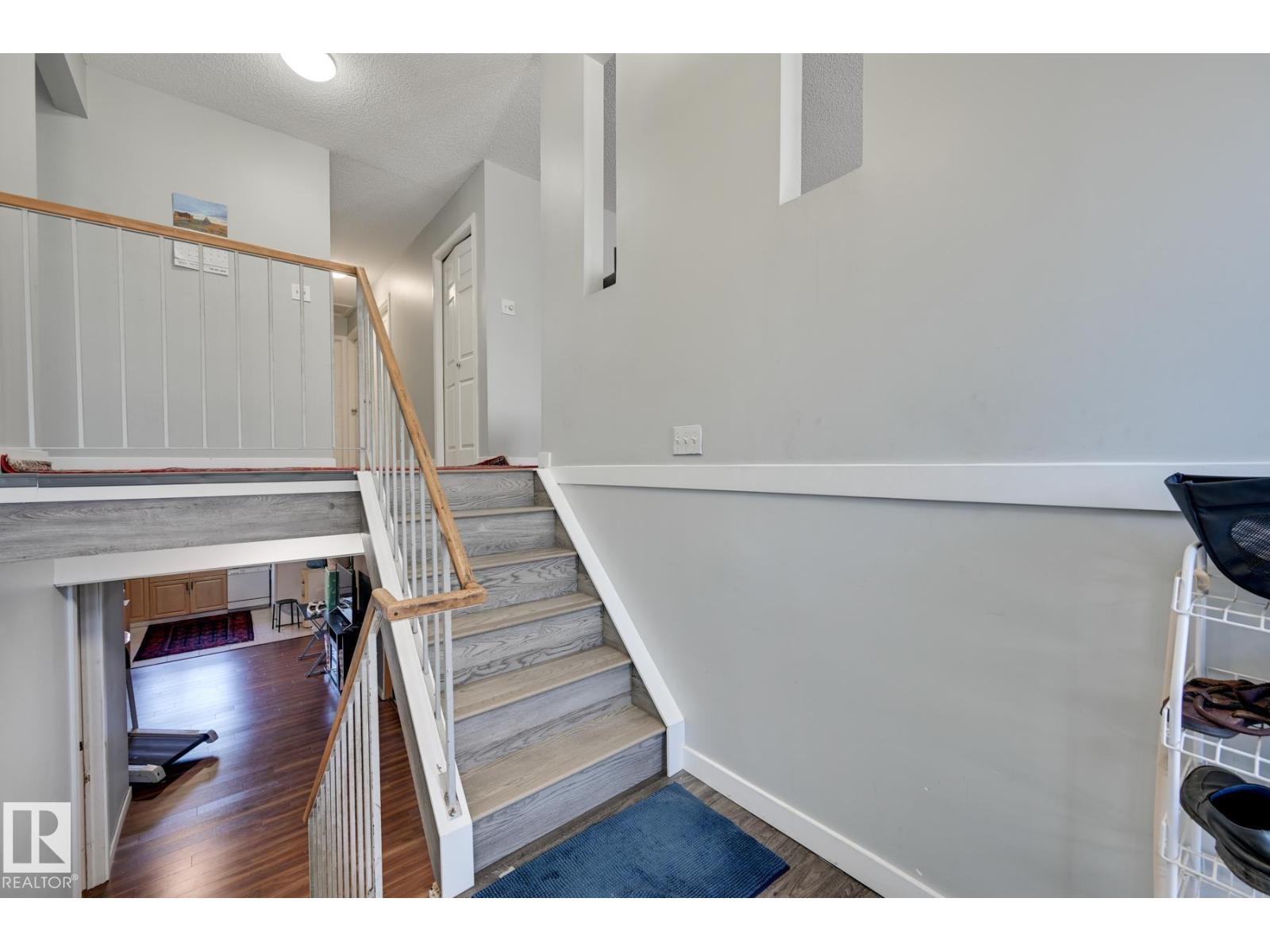 4628 37 AV NW - 9