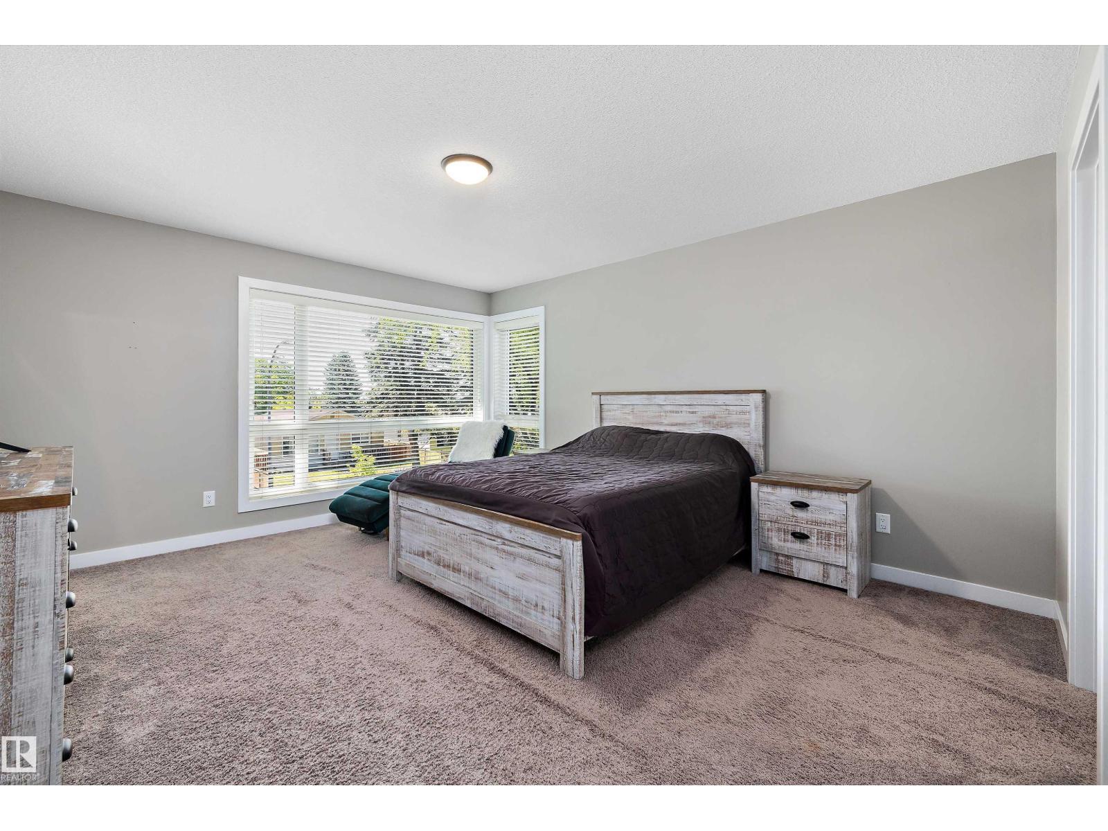 12211 57 ST NW - 26