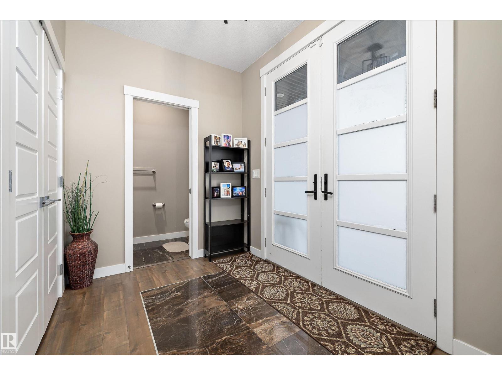12211 57 ST NW - 4