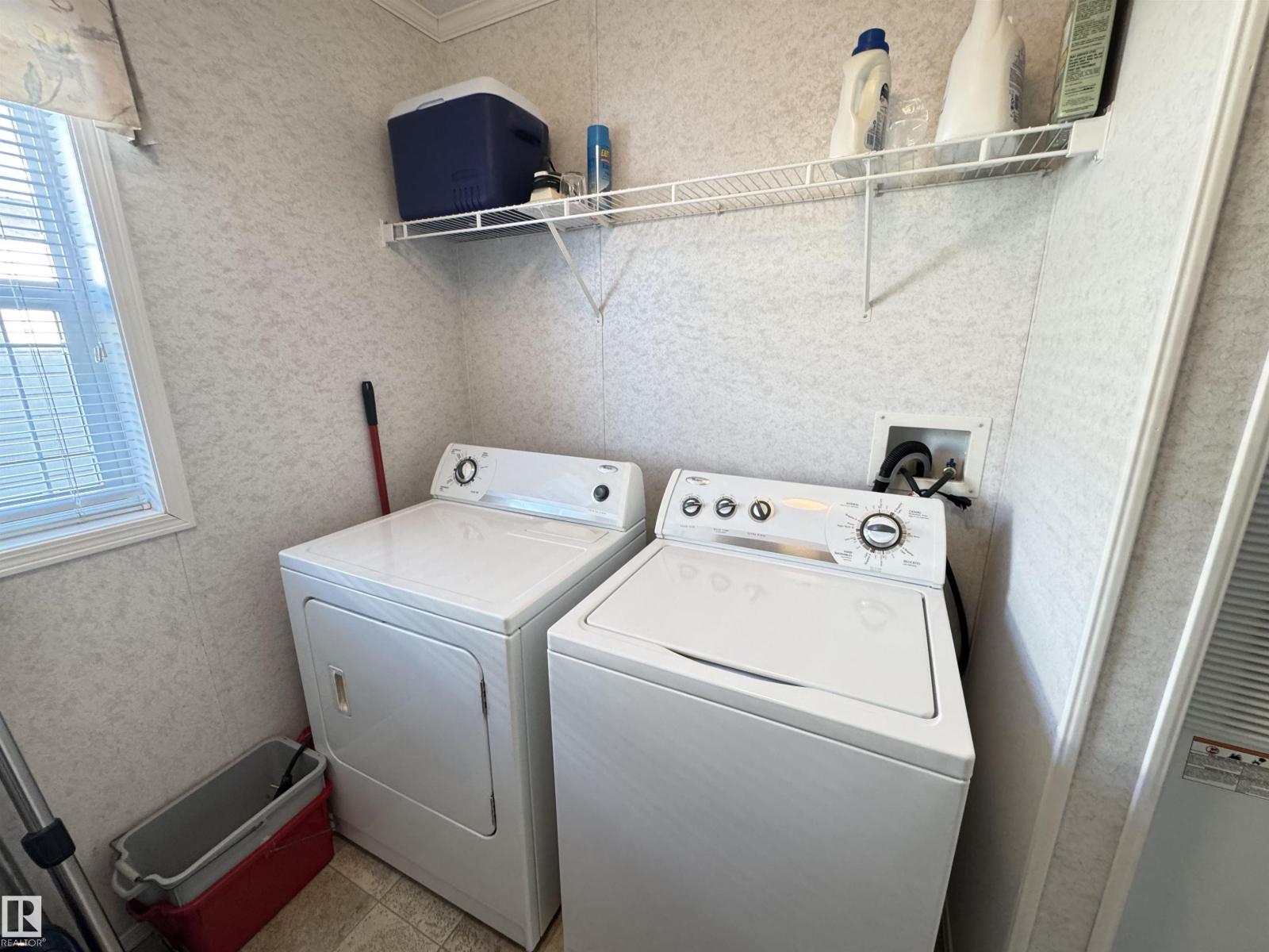 4022 Aspen WY - 38