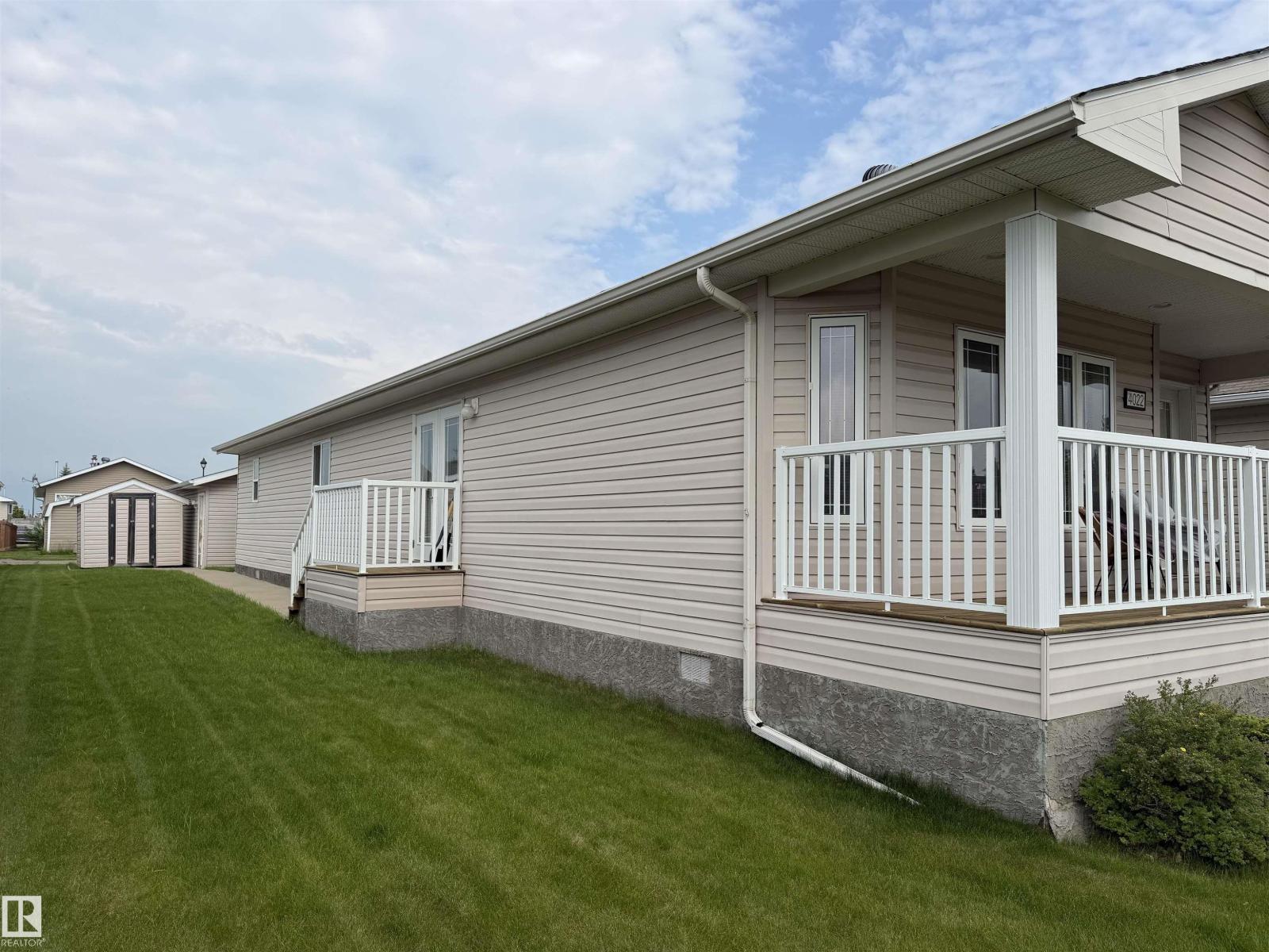 4022 Aspen WY - 44