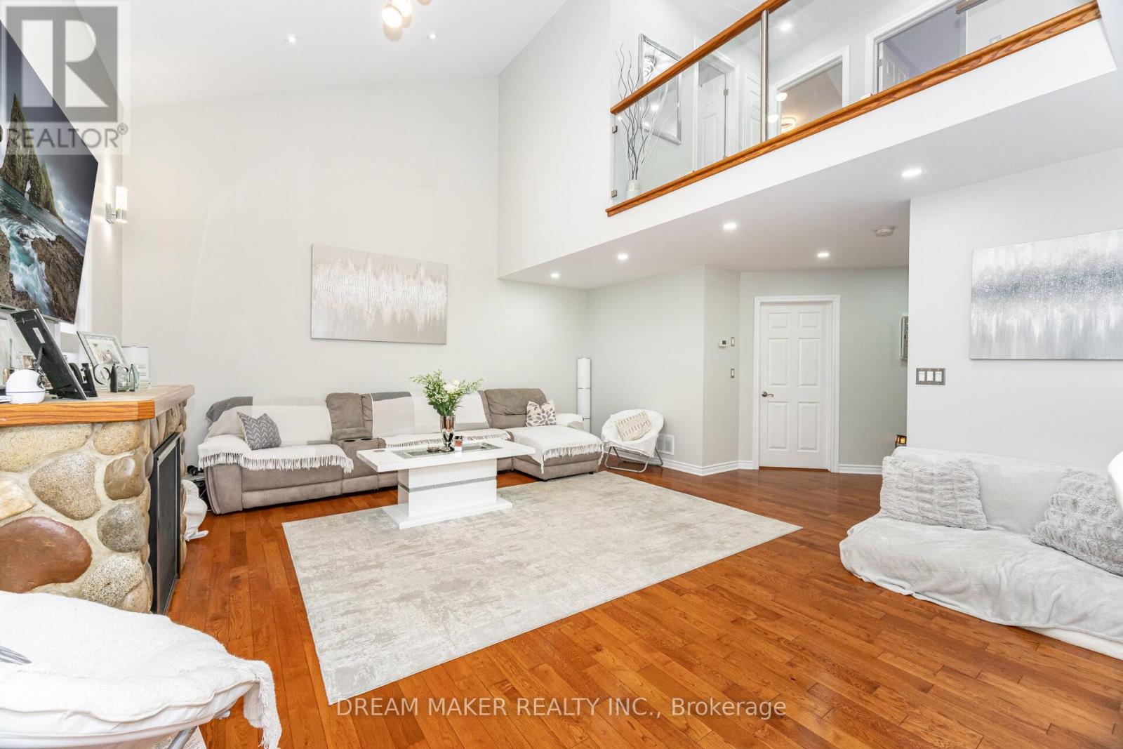 756 THIRD AVENUE - 10