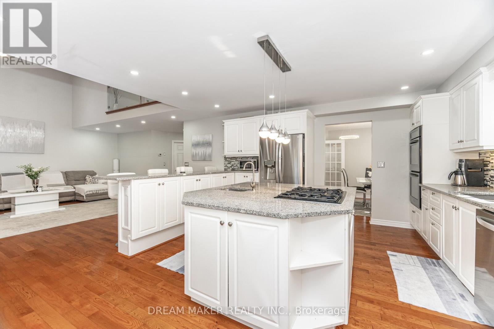 756 THIRD AVENUE - 18