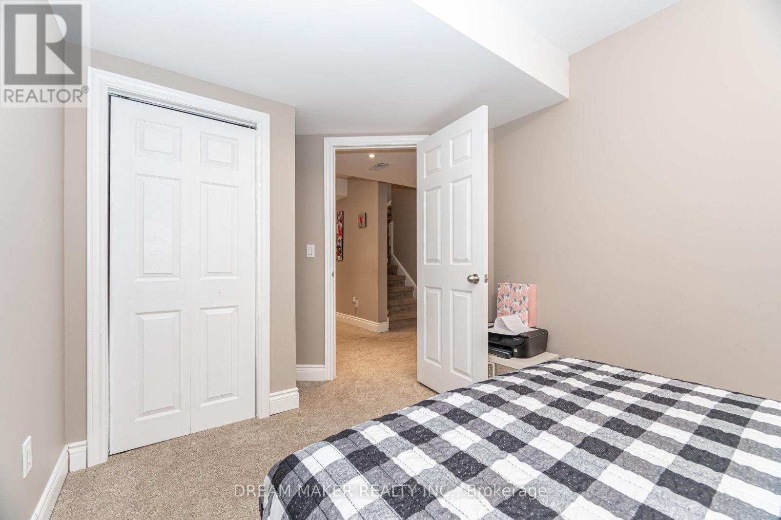 756 THIRD AVENUE - 42