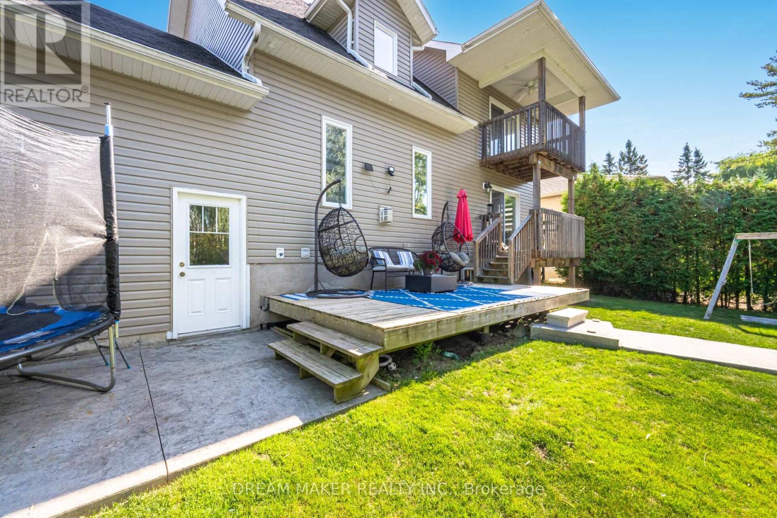 756 THIRD AVENUE - 45
