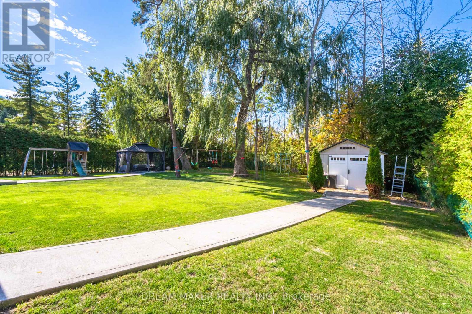 756 THIRD AVENUE - 47