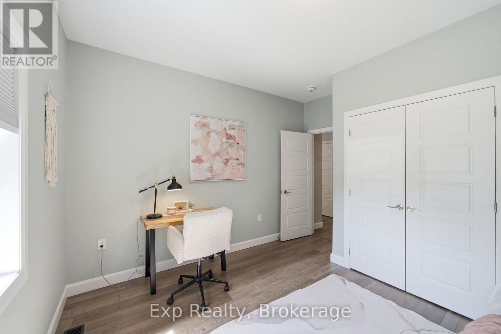 282 JOHN STREET - 19