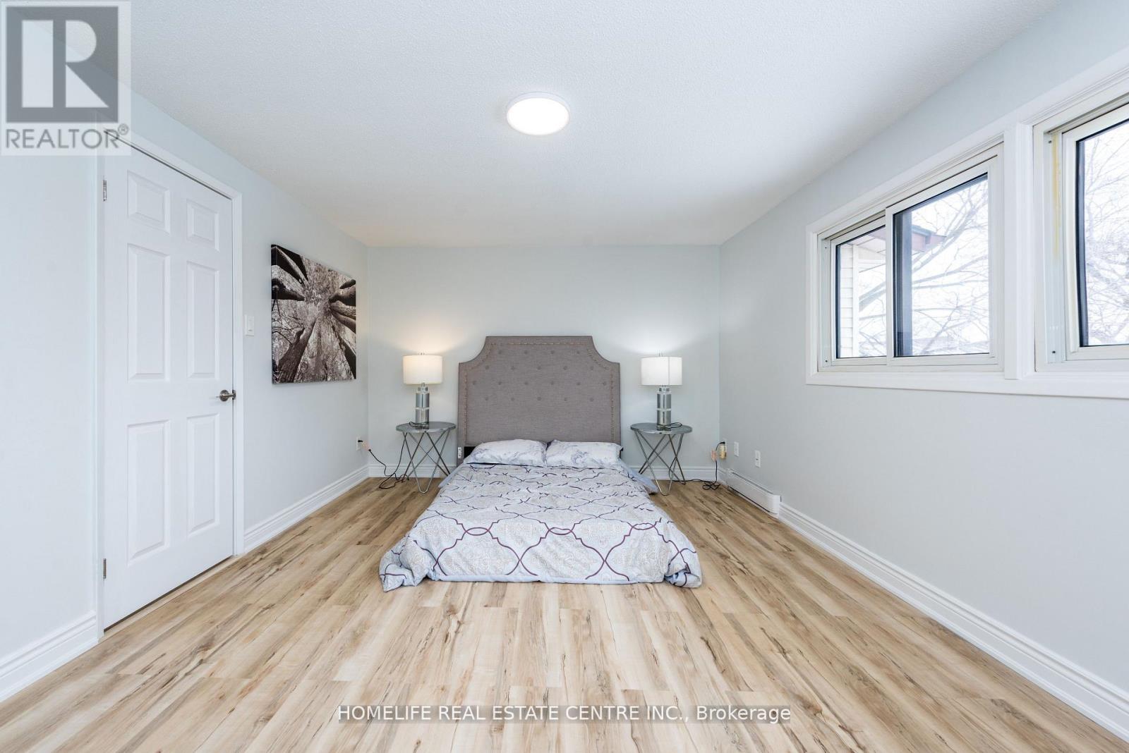 62 MCCALLUM COURT - 25