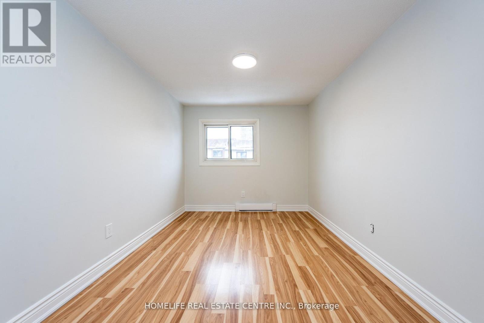 62 MCCALLUM COURT - 32