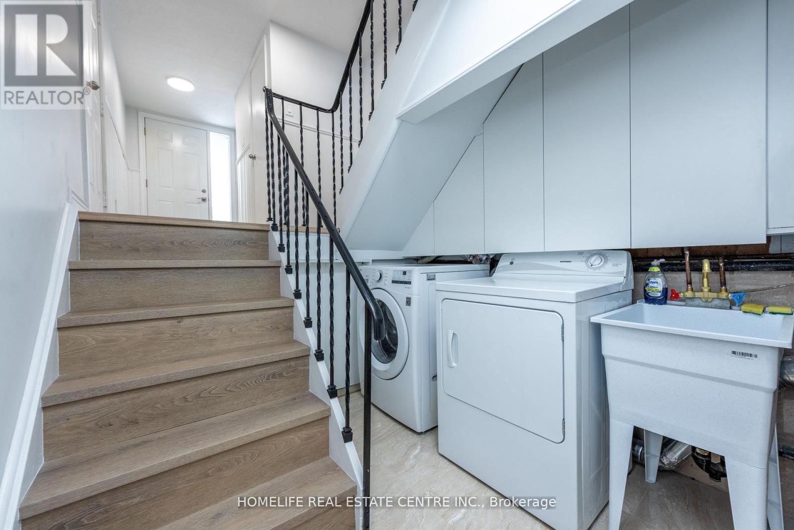 62 MCCALLUM COURT - 40