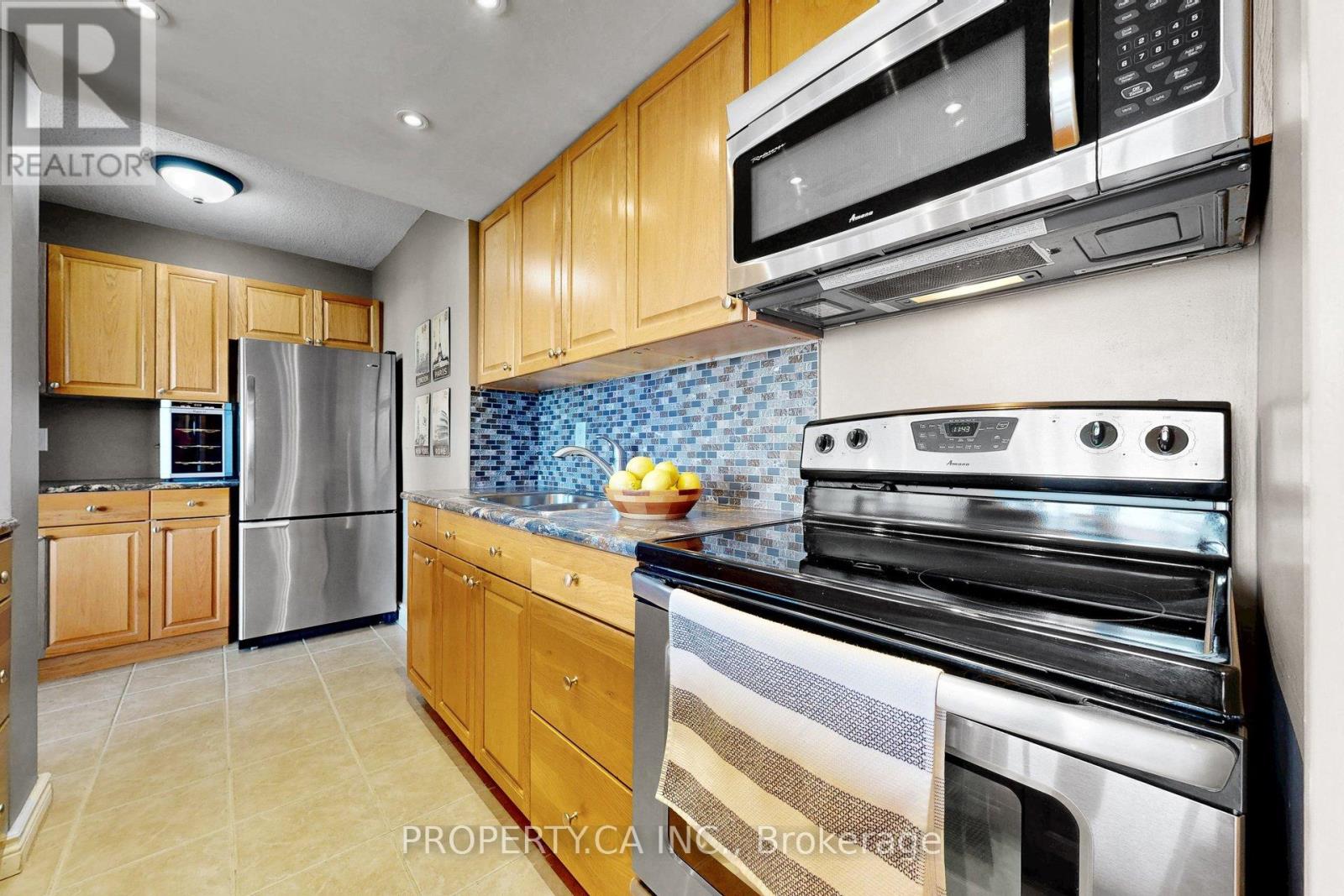 #802 1333 BLOOR STREET - 6