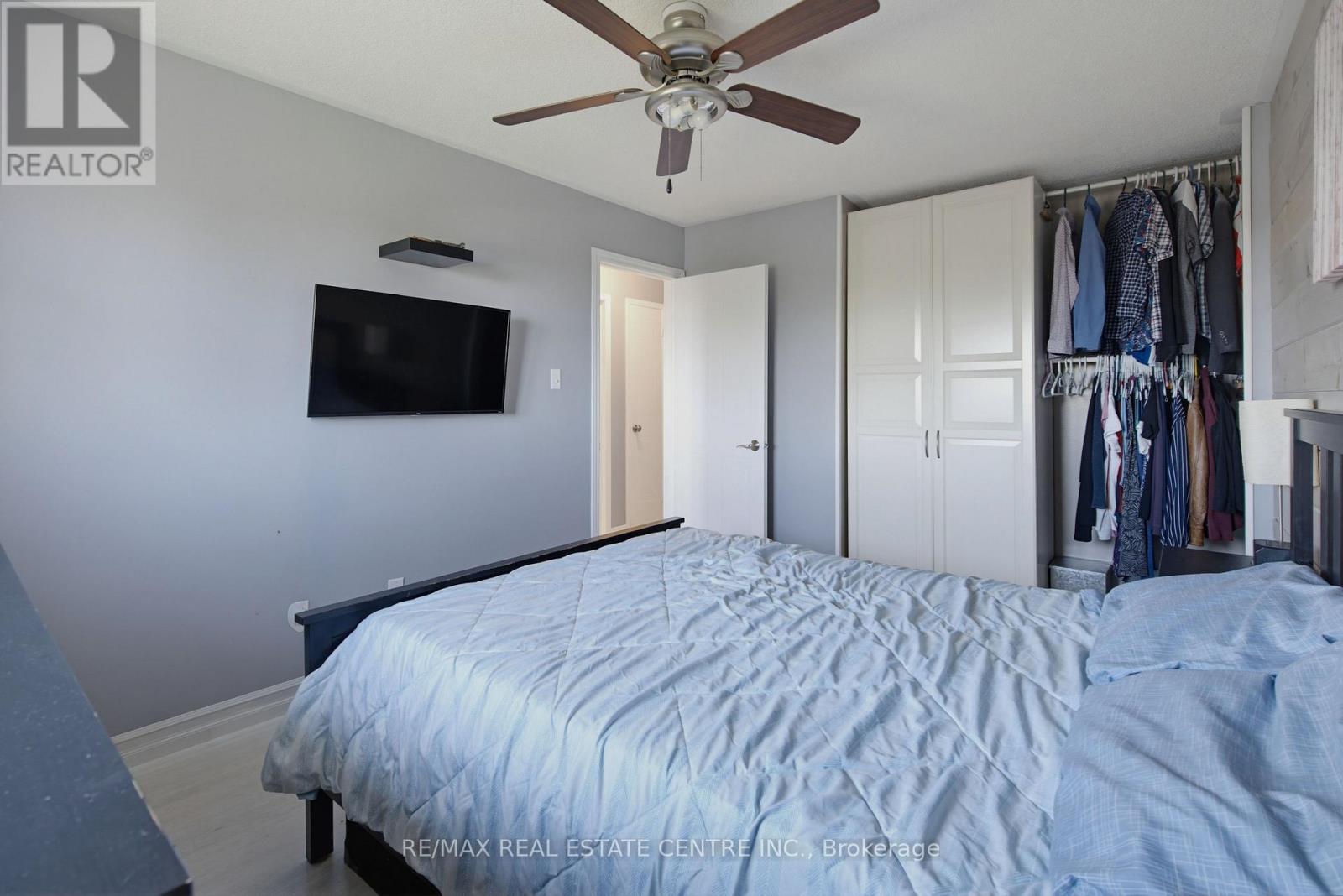 164 COURTNEY CRESCENT - 15