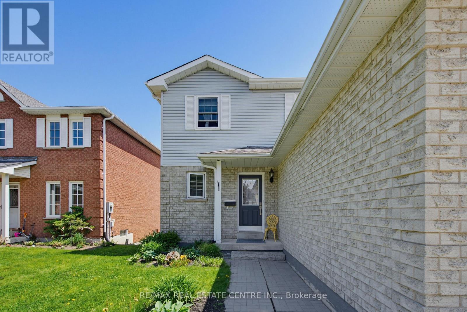 164 COURTNEY CRESCENT - 2