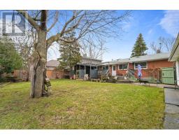 2470 Meadowood Crescent, Oakville, ON L6L1V6 Photo 9