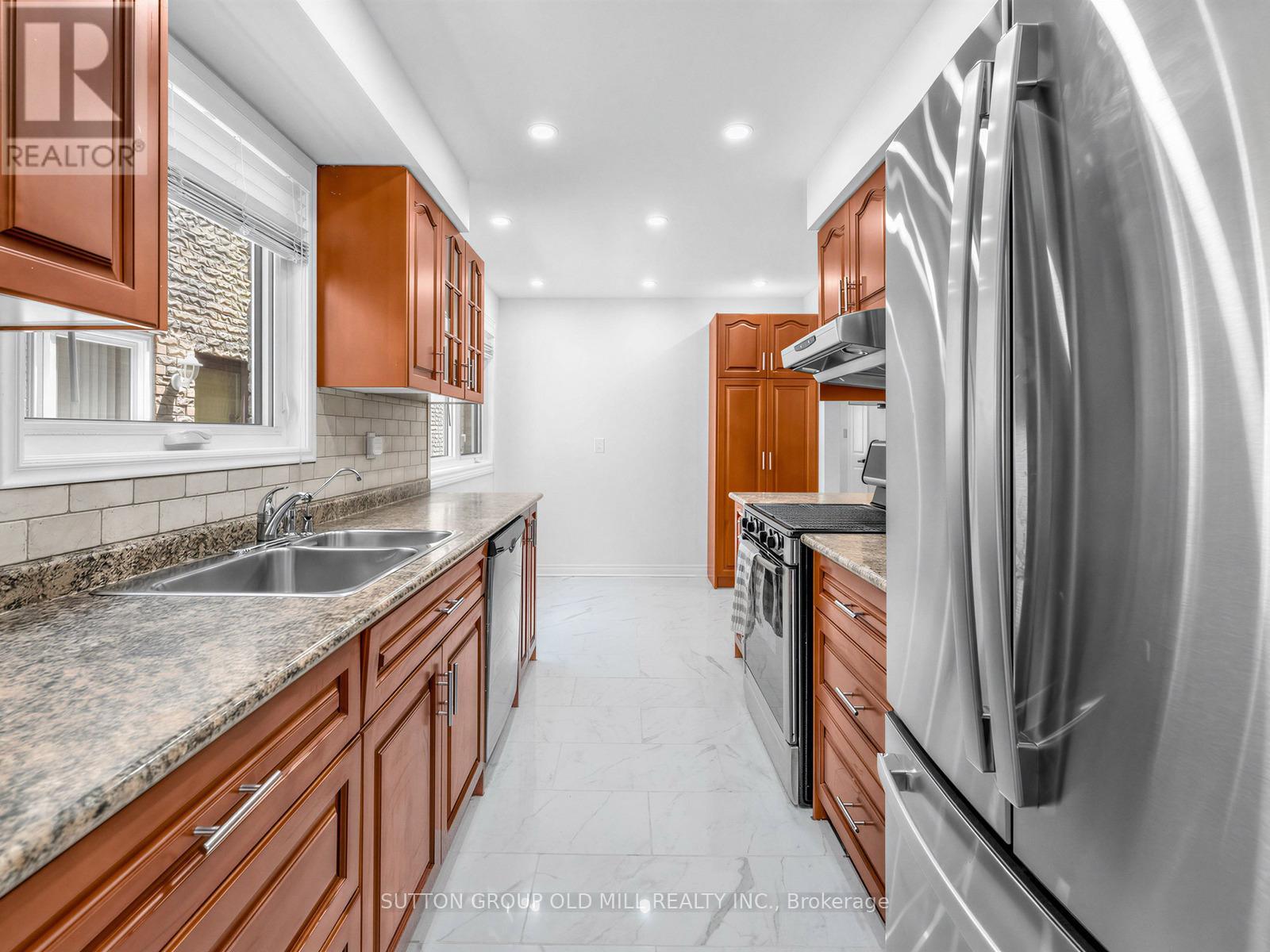 1629 DEWBERRY CRESCENT - 11