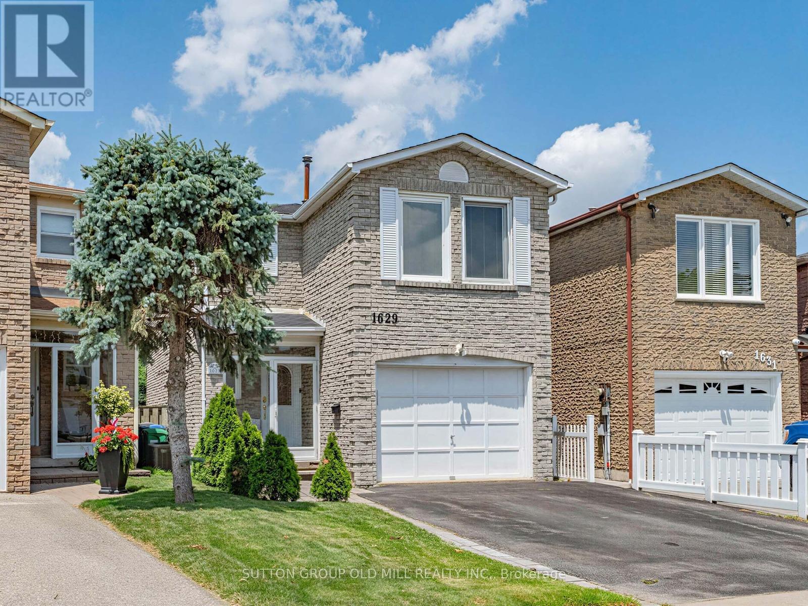 1629 DEWBERRY CRESCENT - 2