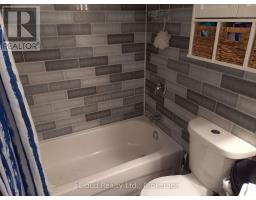 Laundry room - 806 - 390 Dixon Road, Toronto, ON M9R1T4 Photo 6