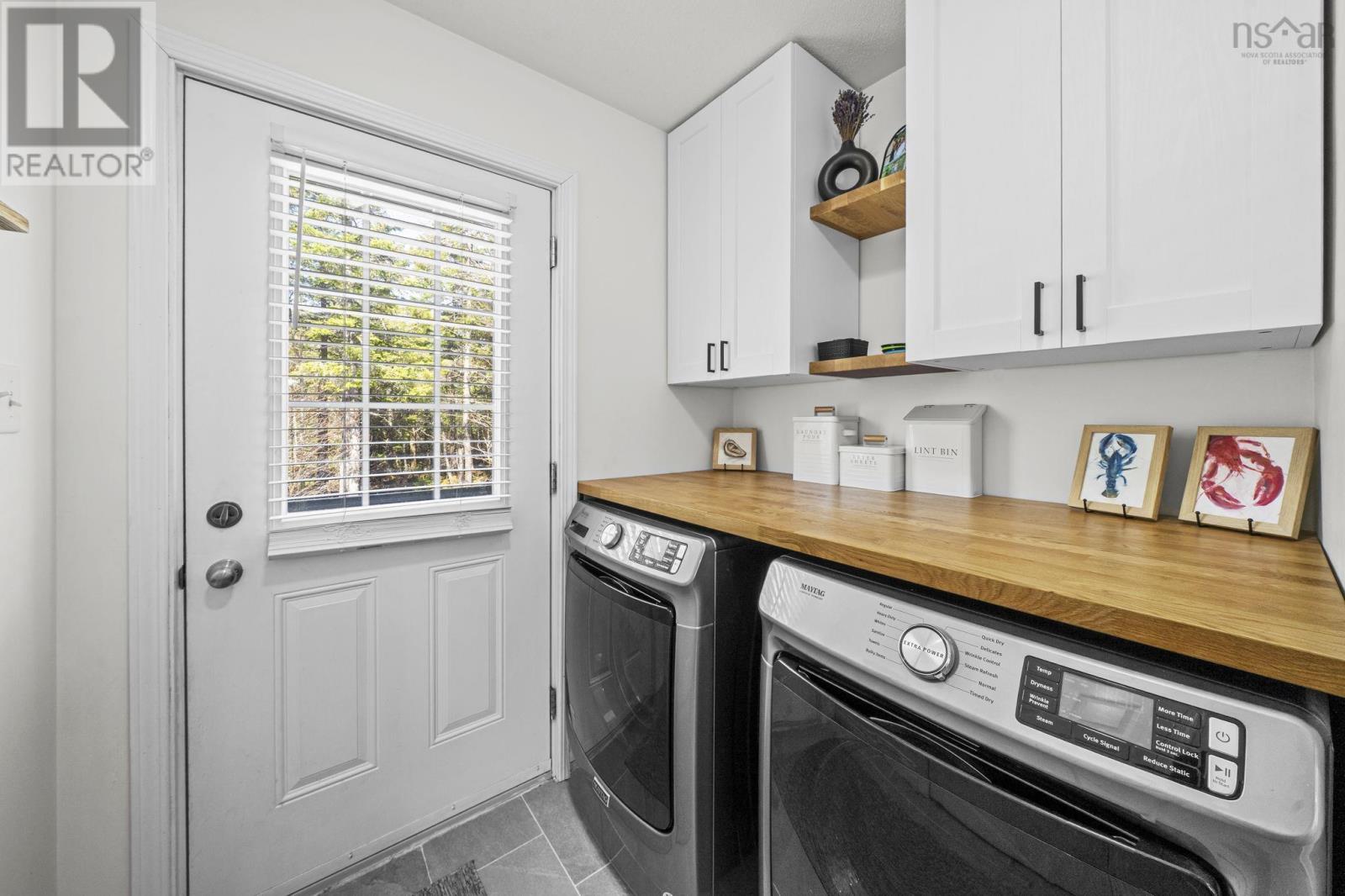 3340 Sackville Drive - 23