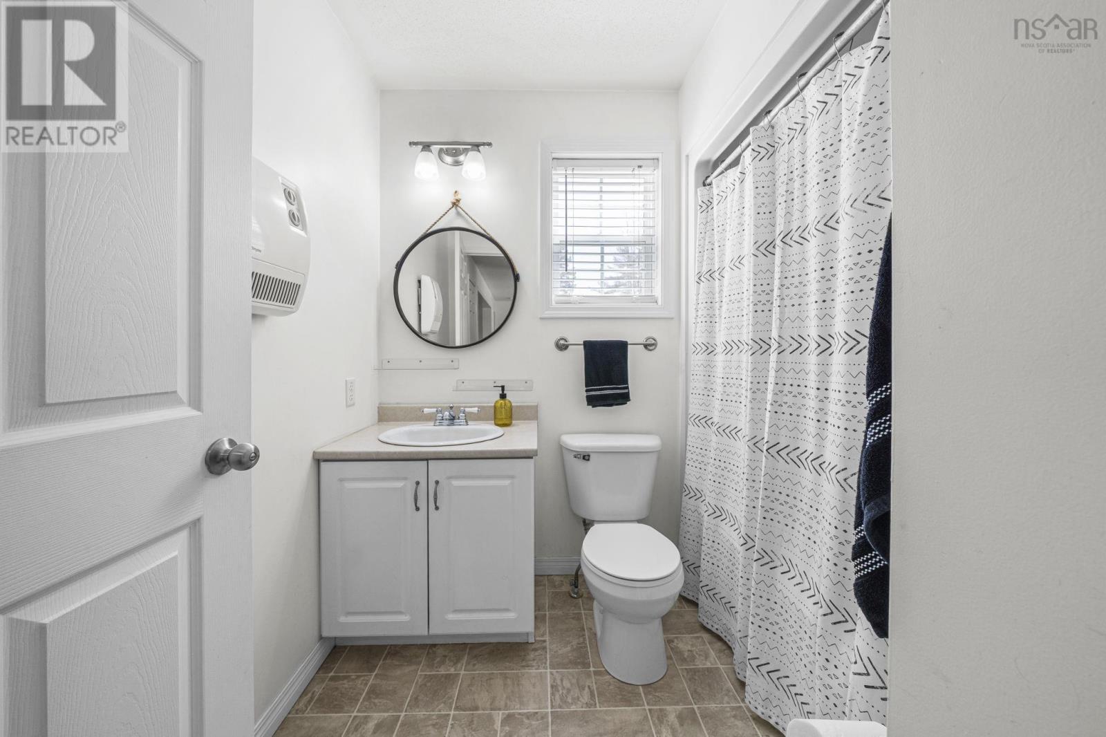 3340 Sackville Drive - 22