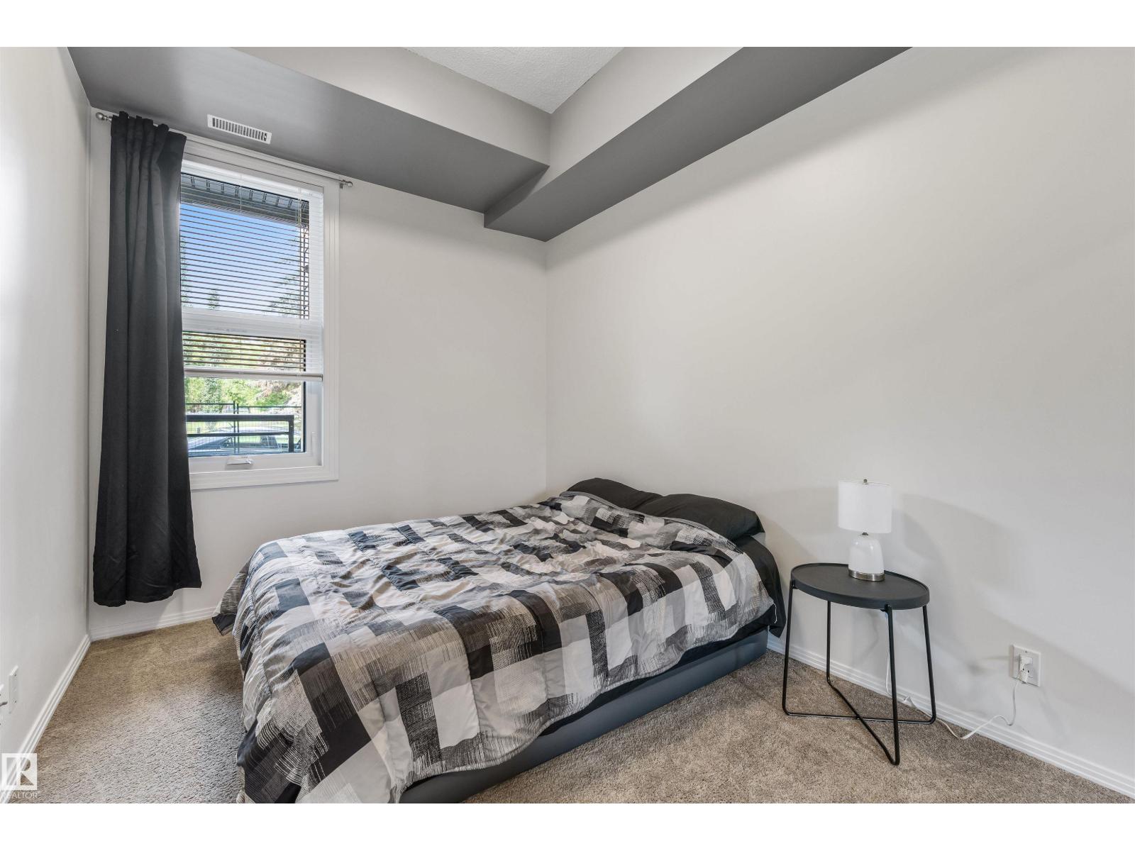 #105 10531 117 ST NW - 13