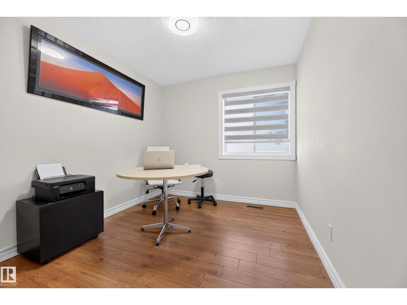 6514 19 AV NW - Image 25