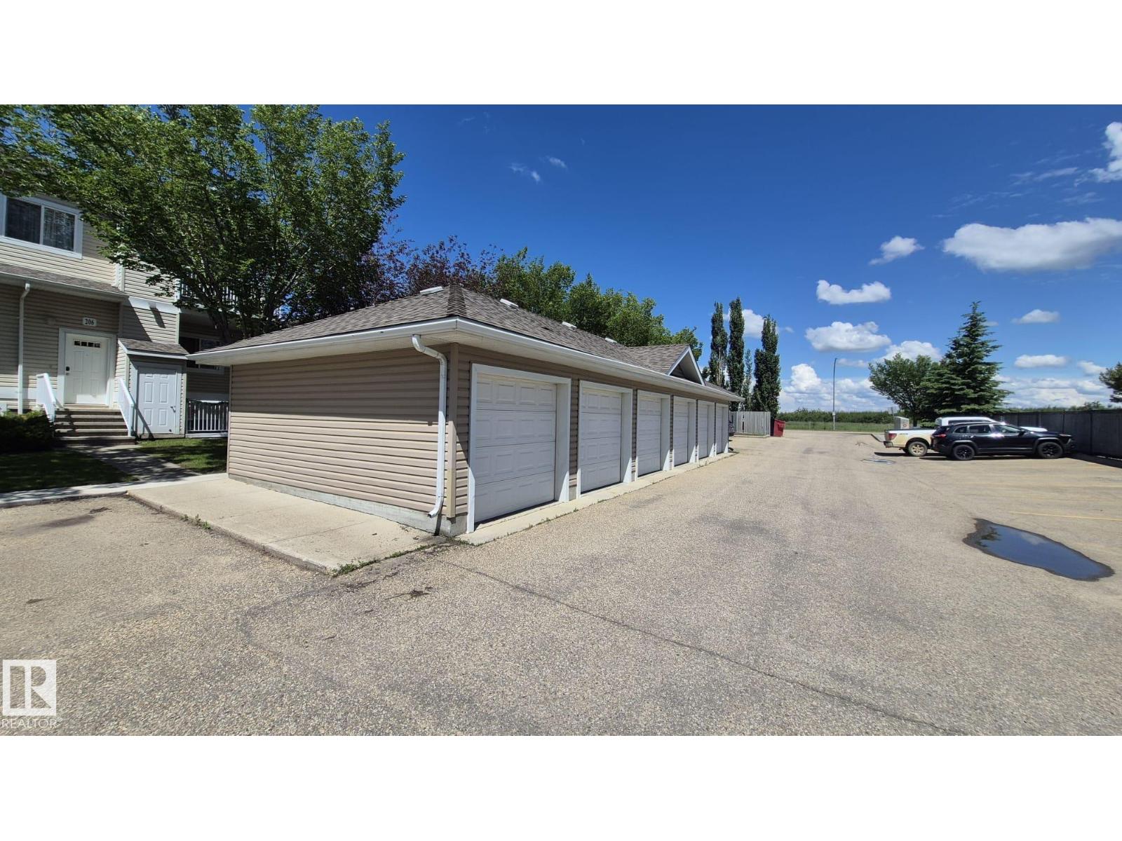 #202 164 Bridgeport - 25