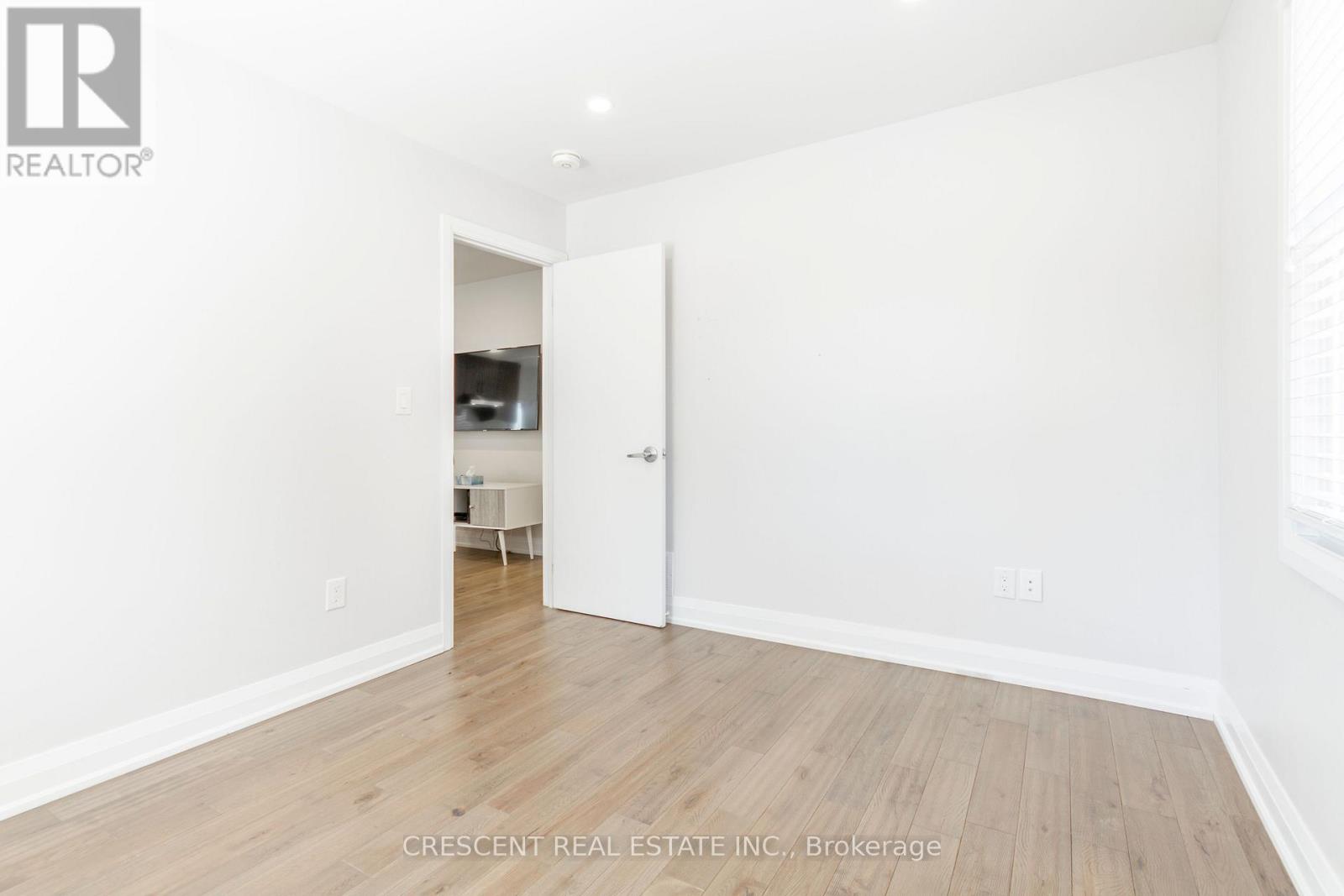 170 EMERSON STREET - 16