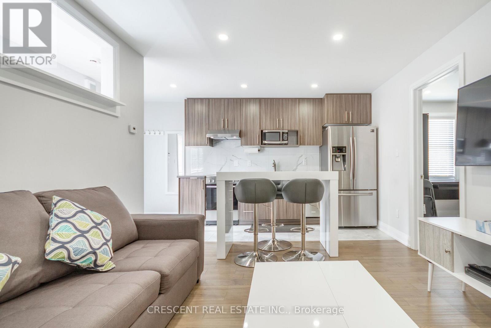 170 EMERSON STREET - 7