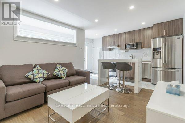 170 EMERSON STREET - 8