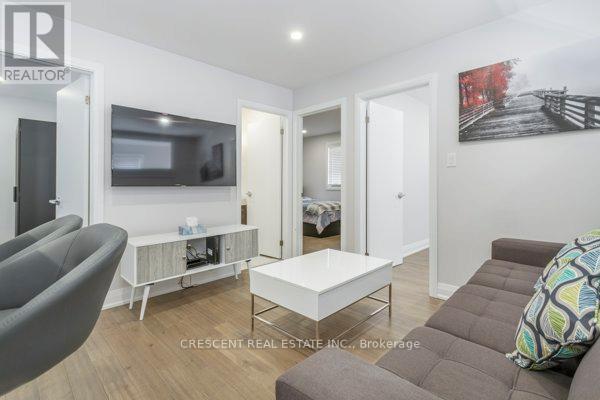 170 EMERSON STREET - 9