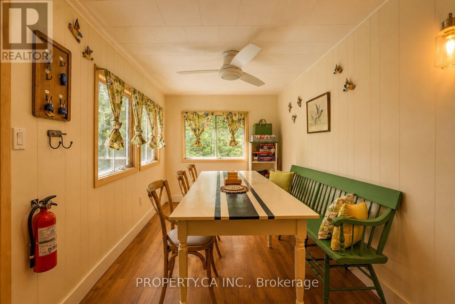 88A ROCKY DRIVE - 27