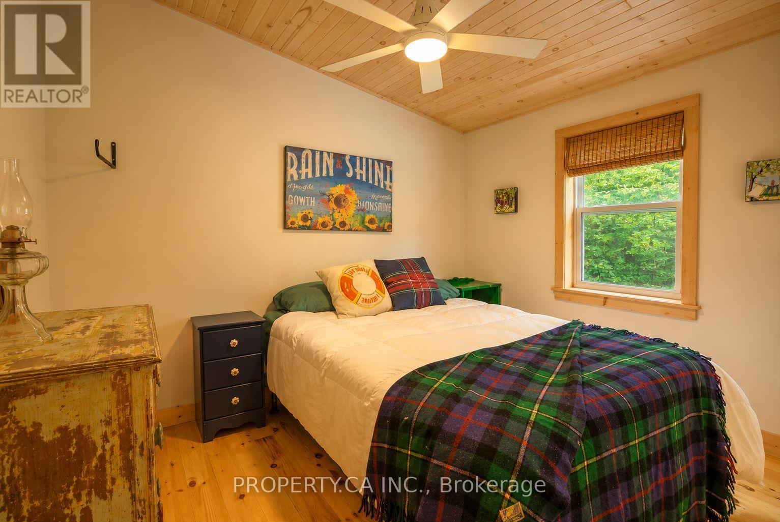 88A ROCKY DRIVE - 28