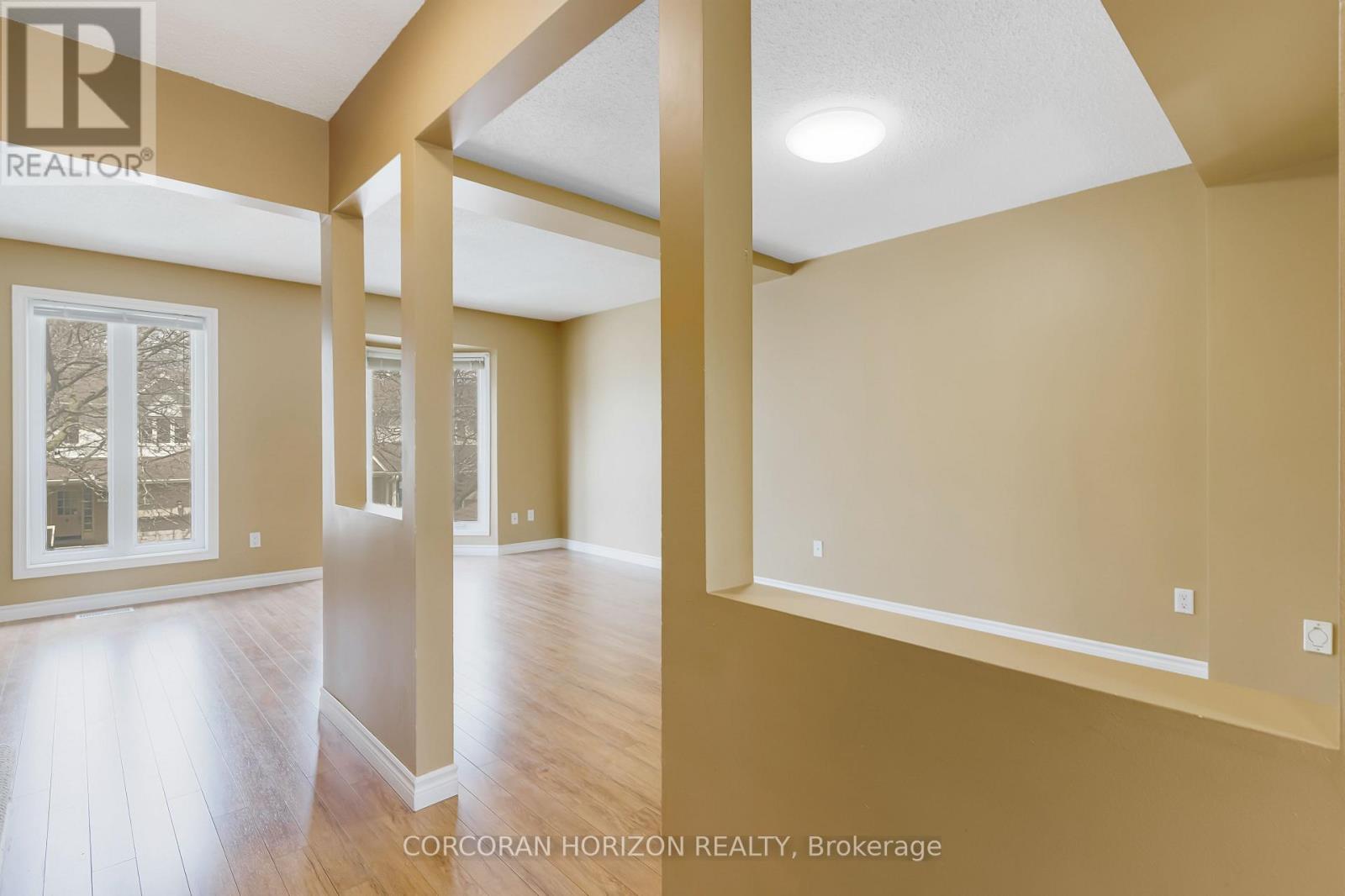 #74 302 COLLEGE AVENUE W - 22