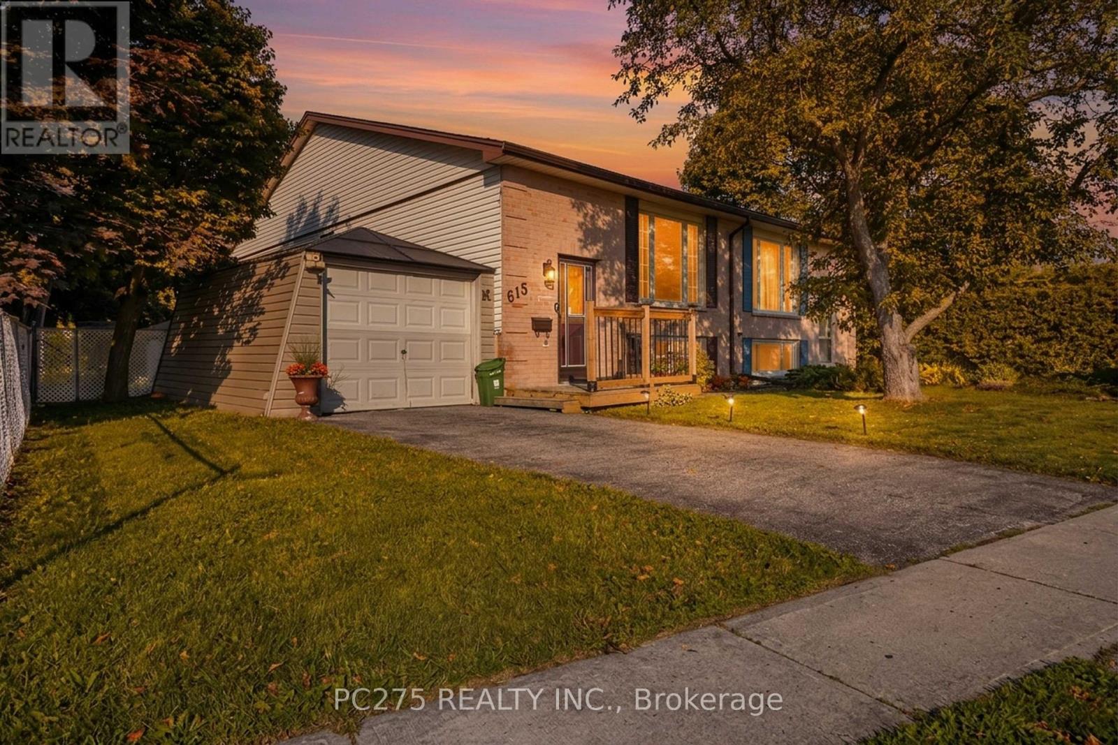 615 DEVERON CRESCENT - 1