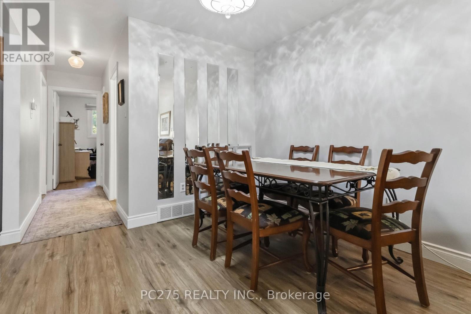 615 DEVERON CRESCENT - 11