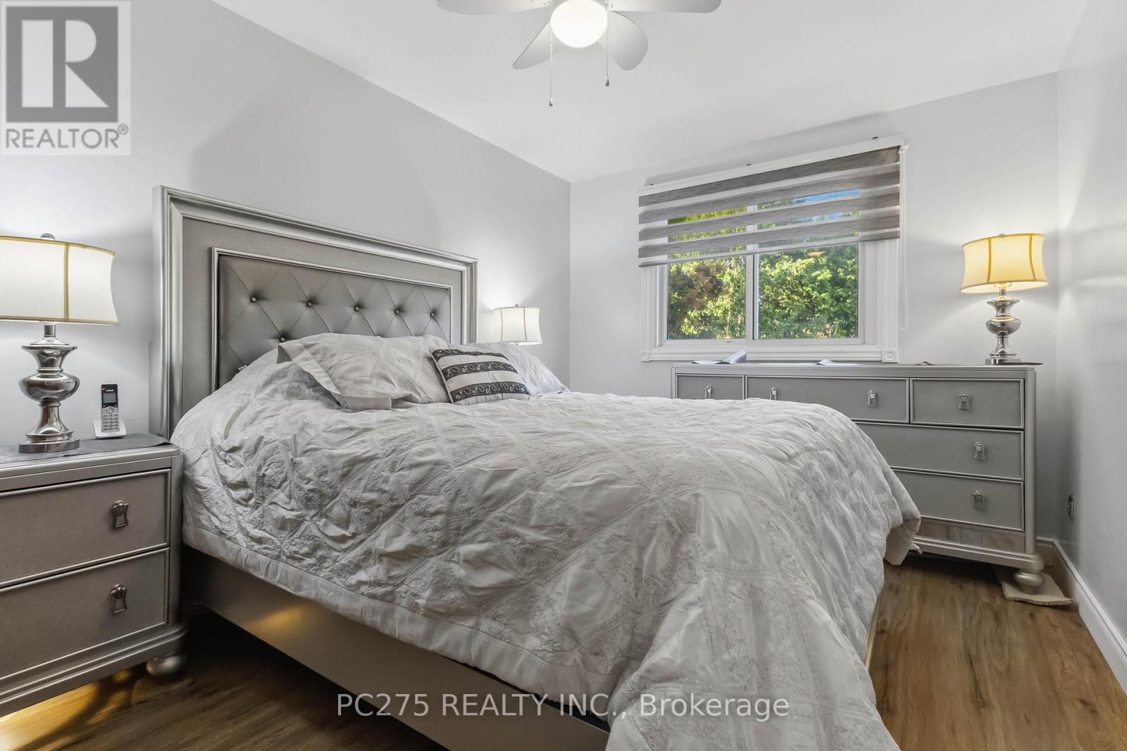 615 DEVERON CRESCENT - 22