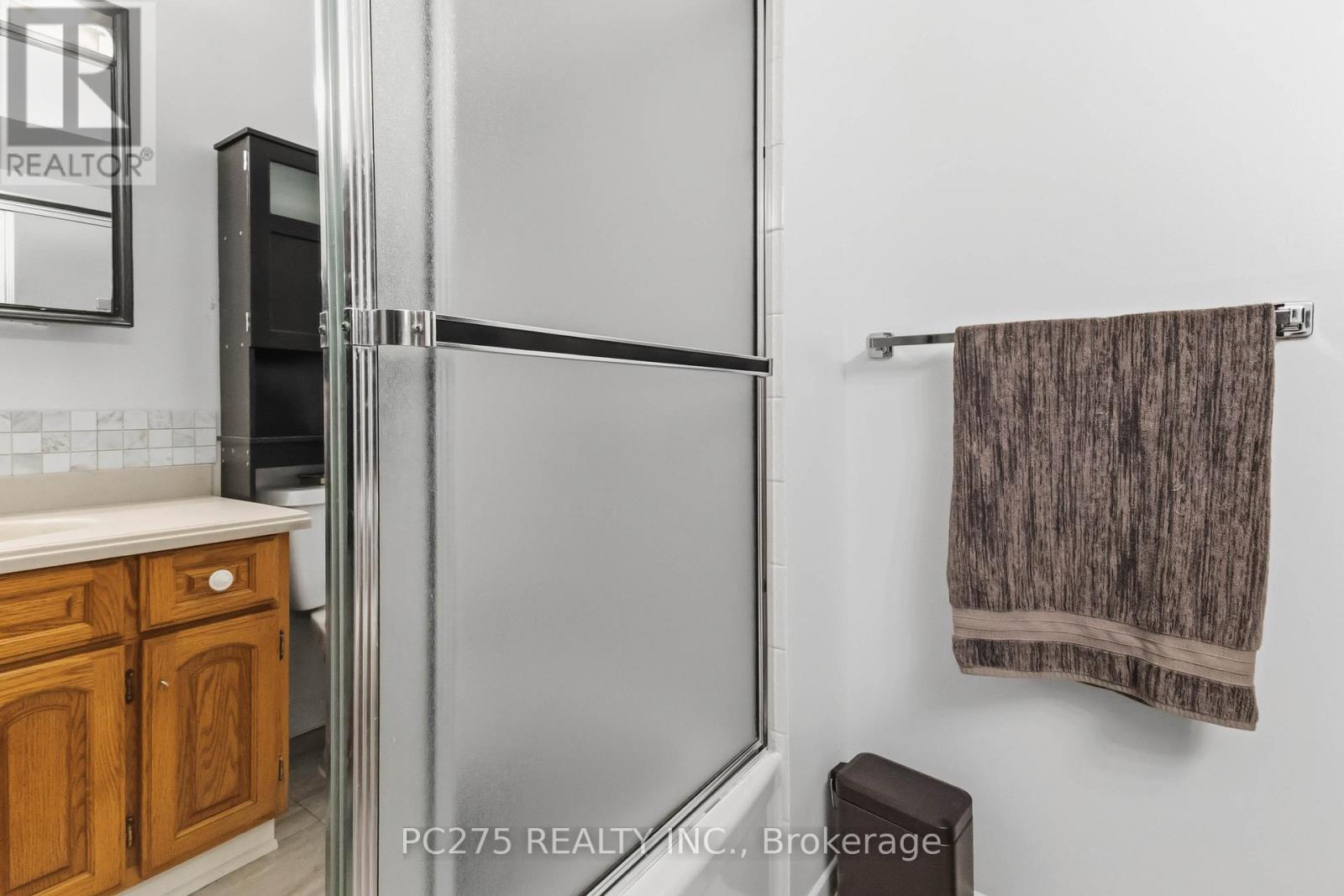 615 DEVERON CRESCENT - 25
