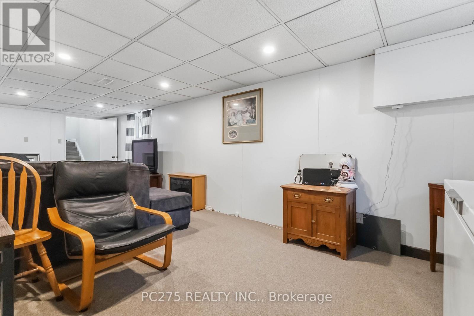 615 DEVERON CRESCENT - 30