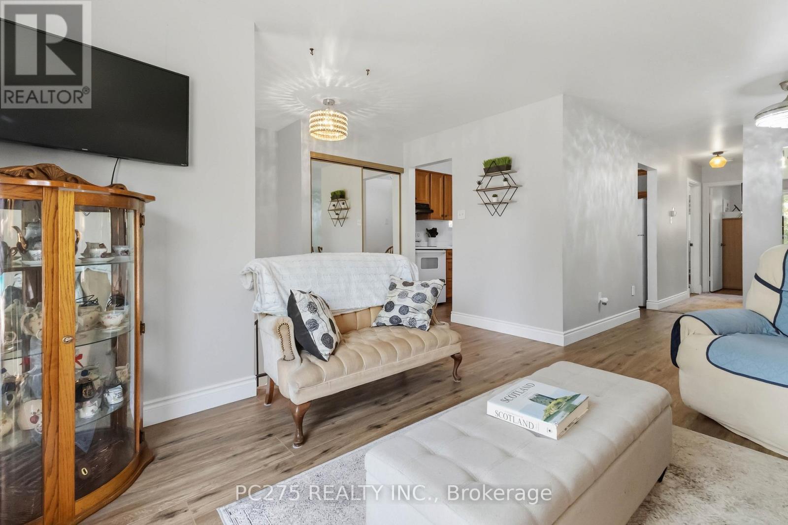 615 DEVERON CRESCENT - 9
