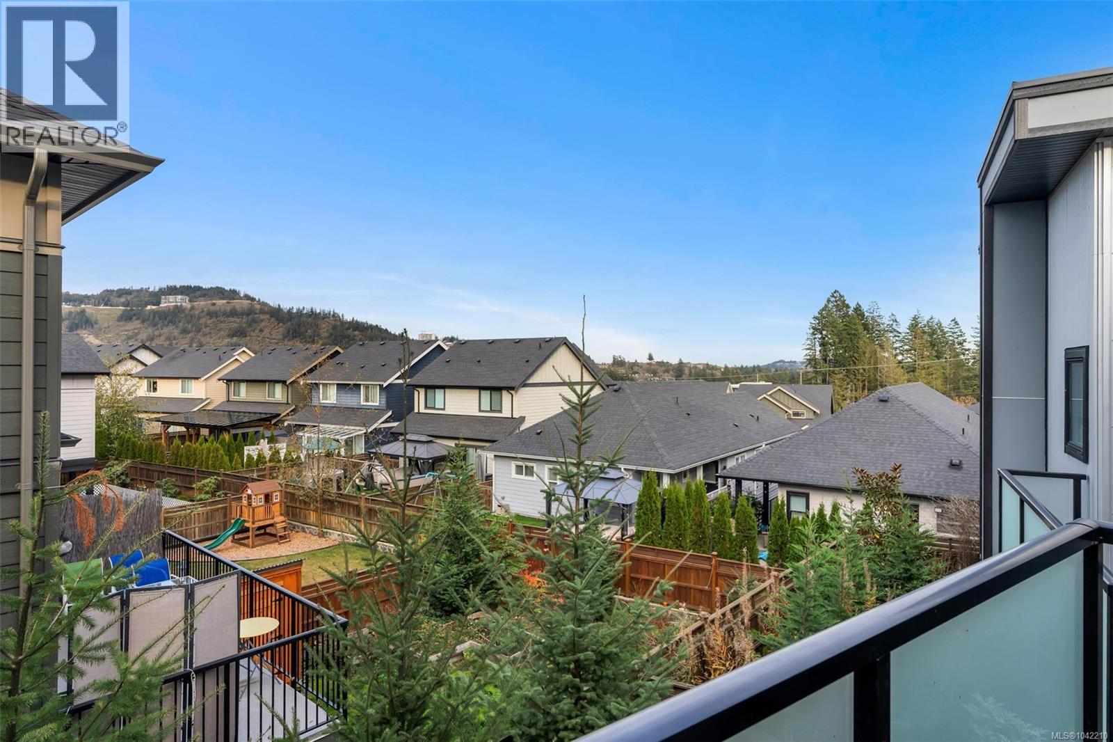 #103 1202 Nova Crt - 18