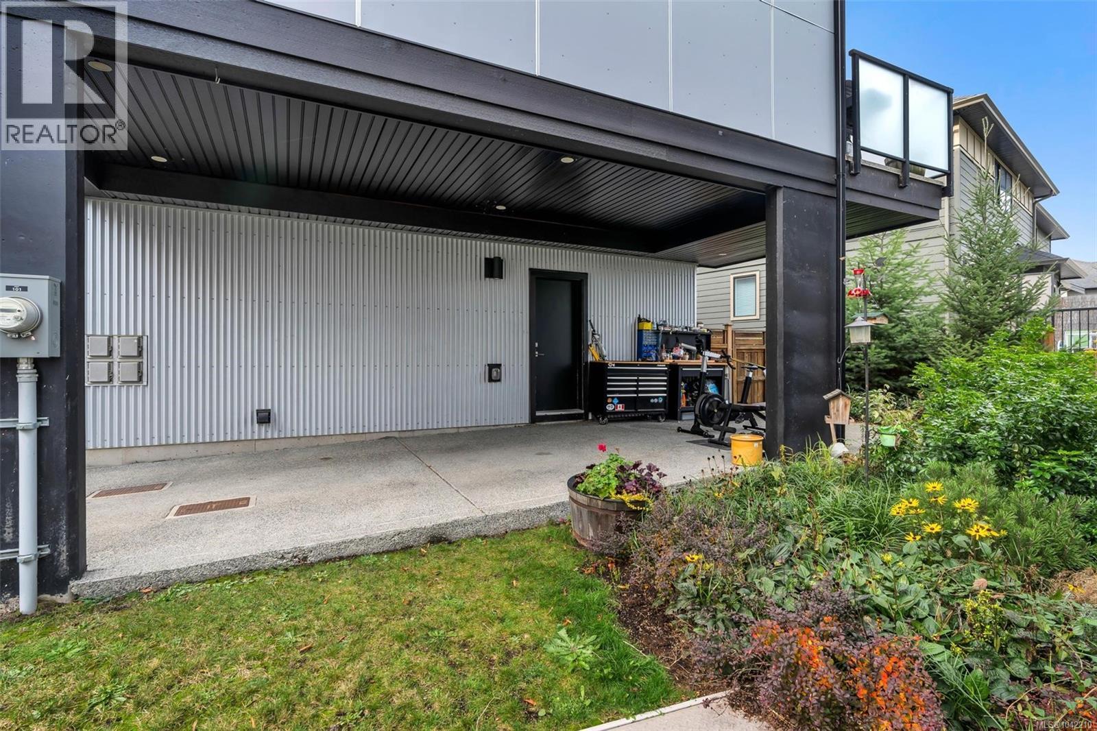 #103 1202 Nova Crt - 37