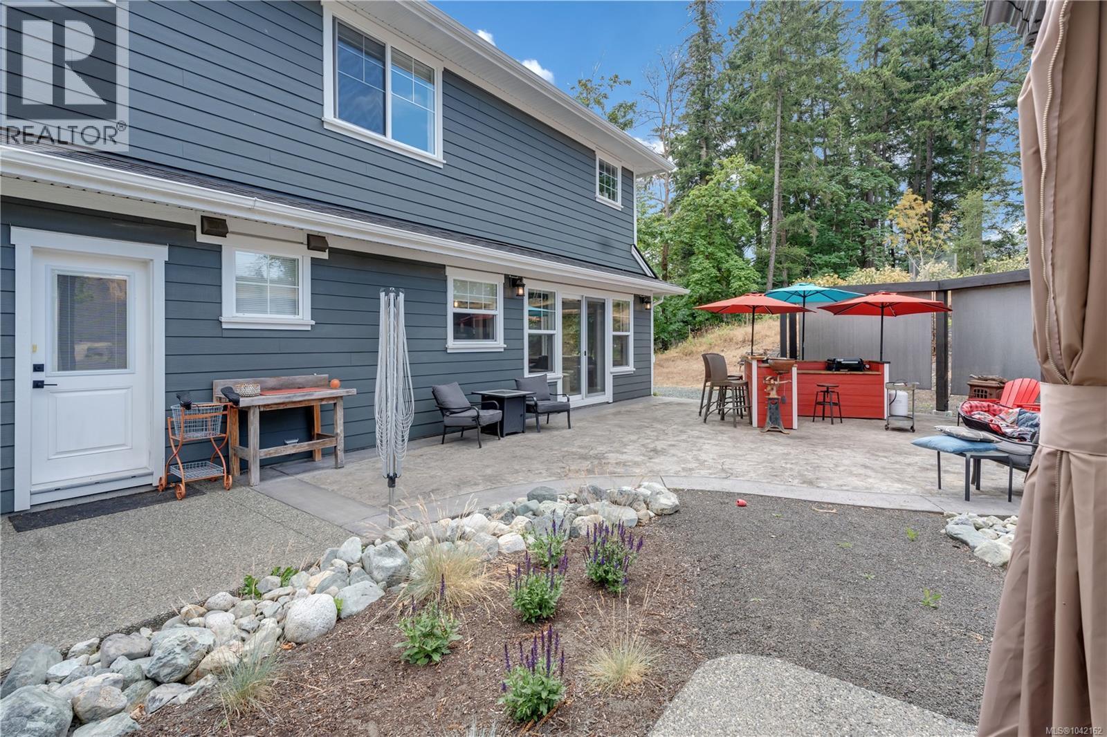 6430 Lakes Rd, Duncan