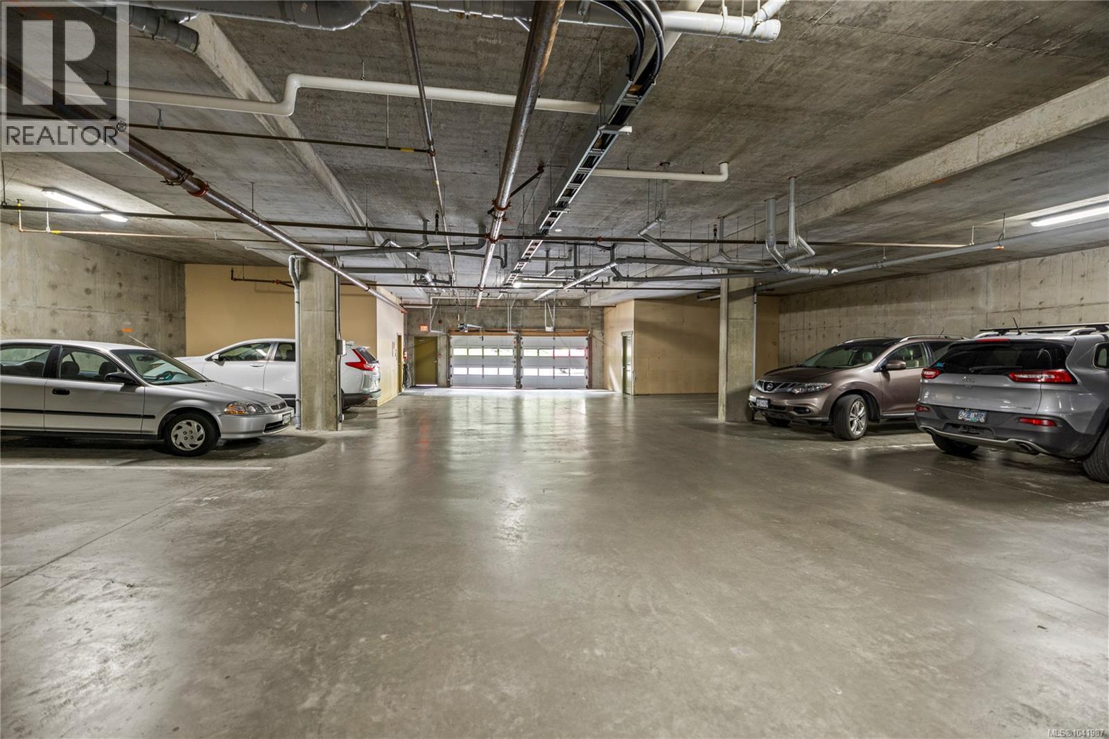 #302 1244 4th Ave - 44