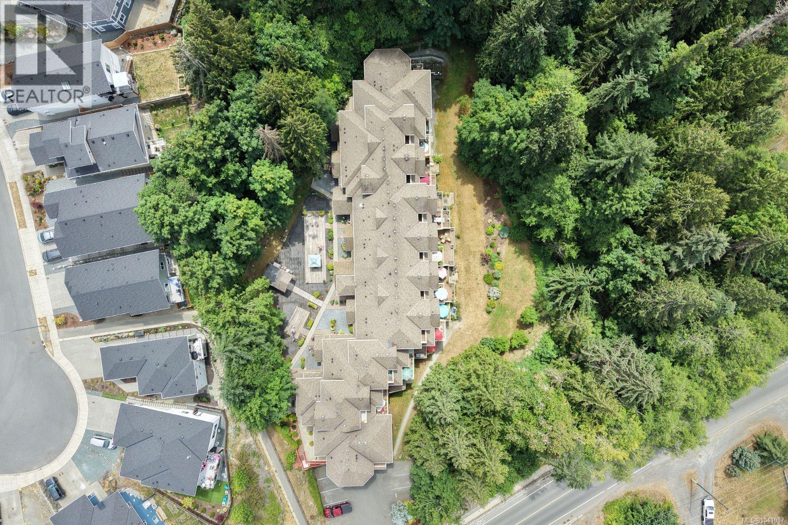 #302 1244 4th Ave - 53