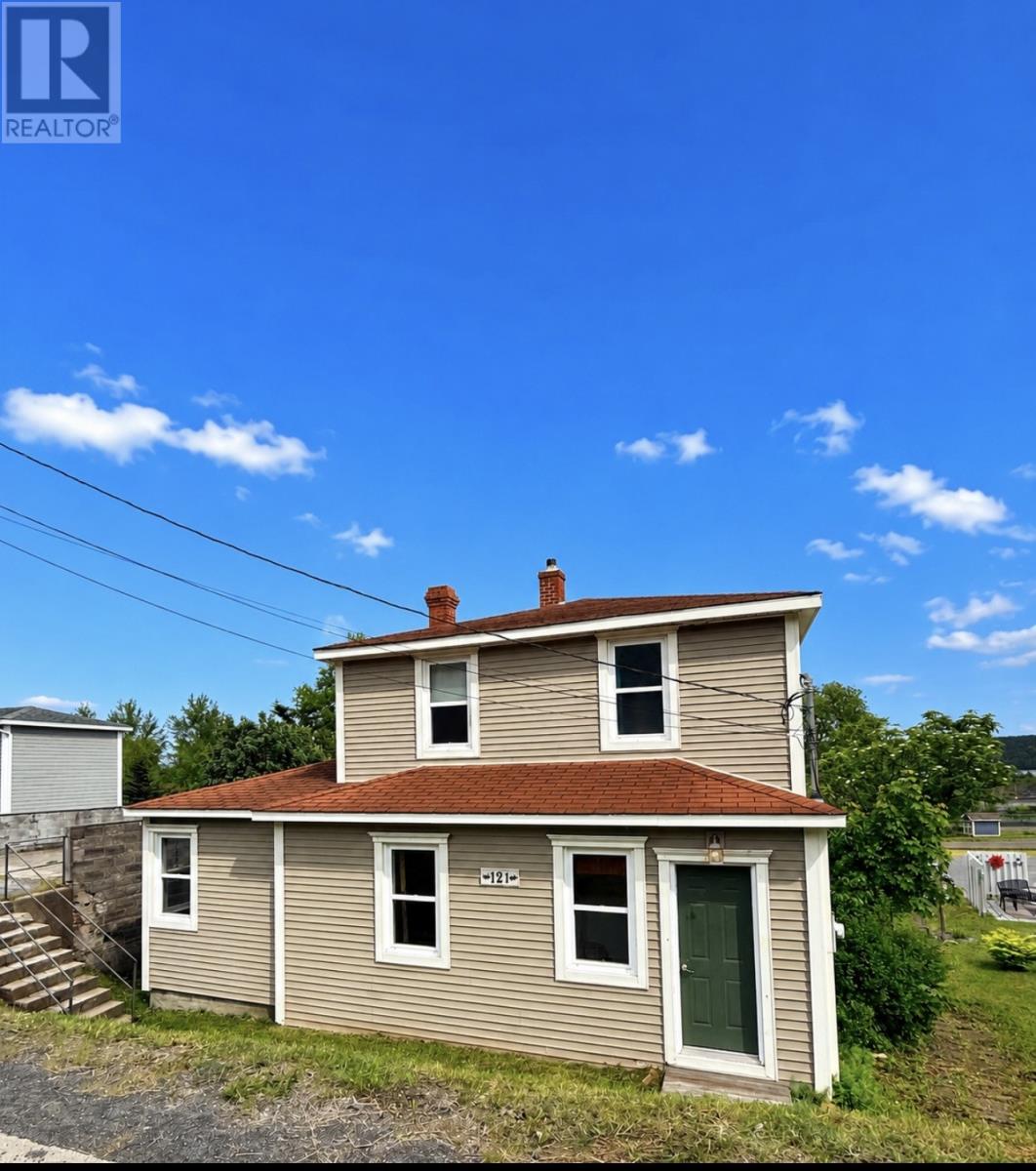 121 Memorial Drive - 1
