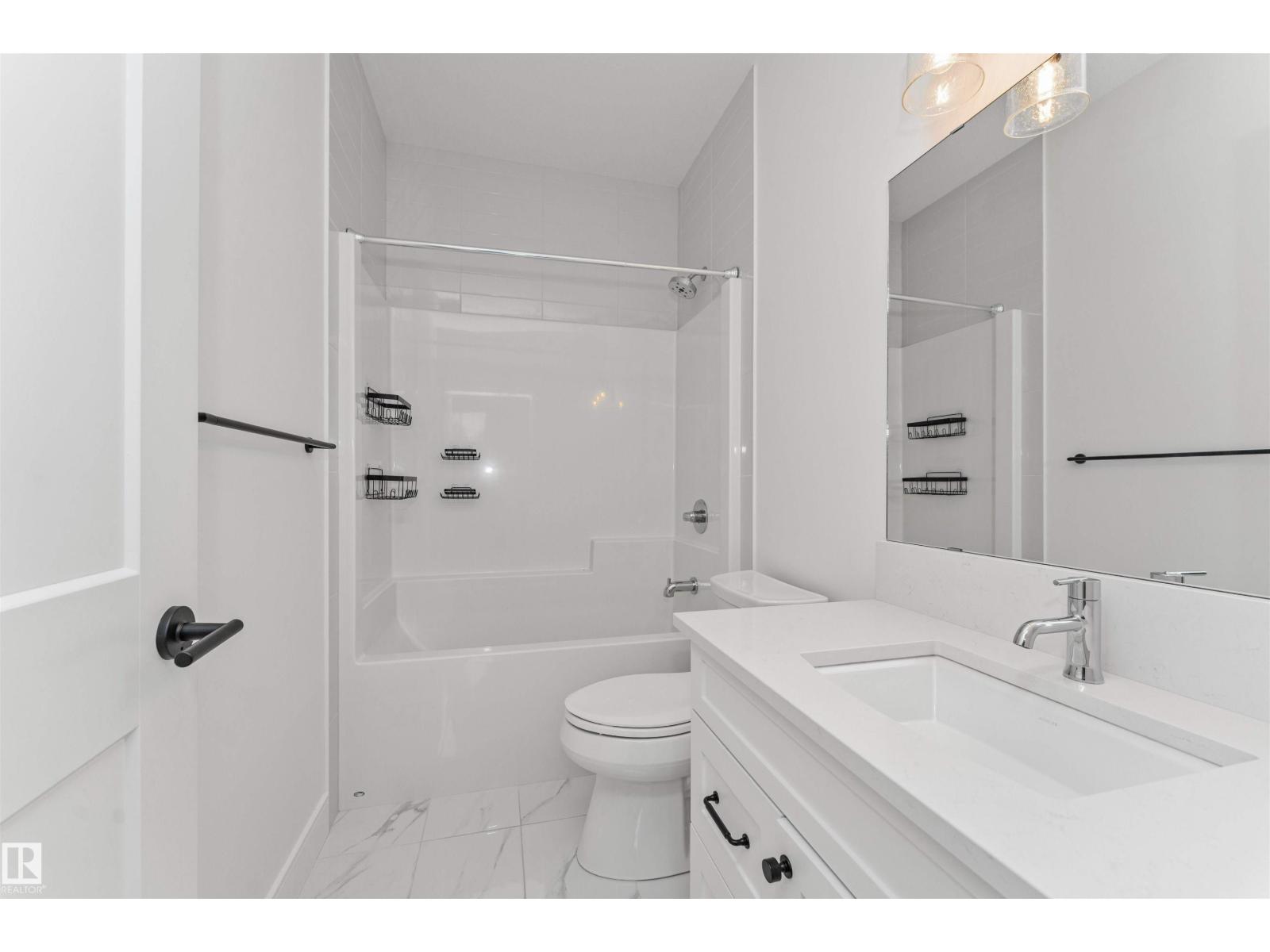 10439 144 ST NW - 65