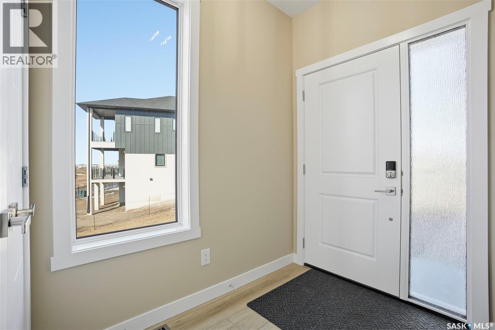 435 Sharma CRESCENT - 4